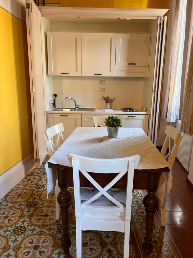 Al Giglio Bottonato Apartment Florence Exterior photo