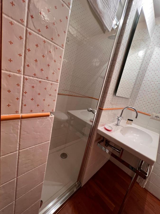 Al Giglio Bottonato Apartment Florence Exterior photo